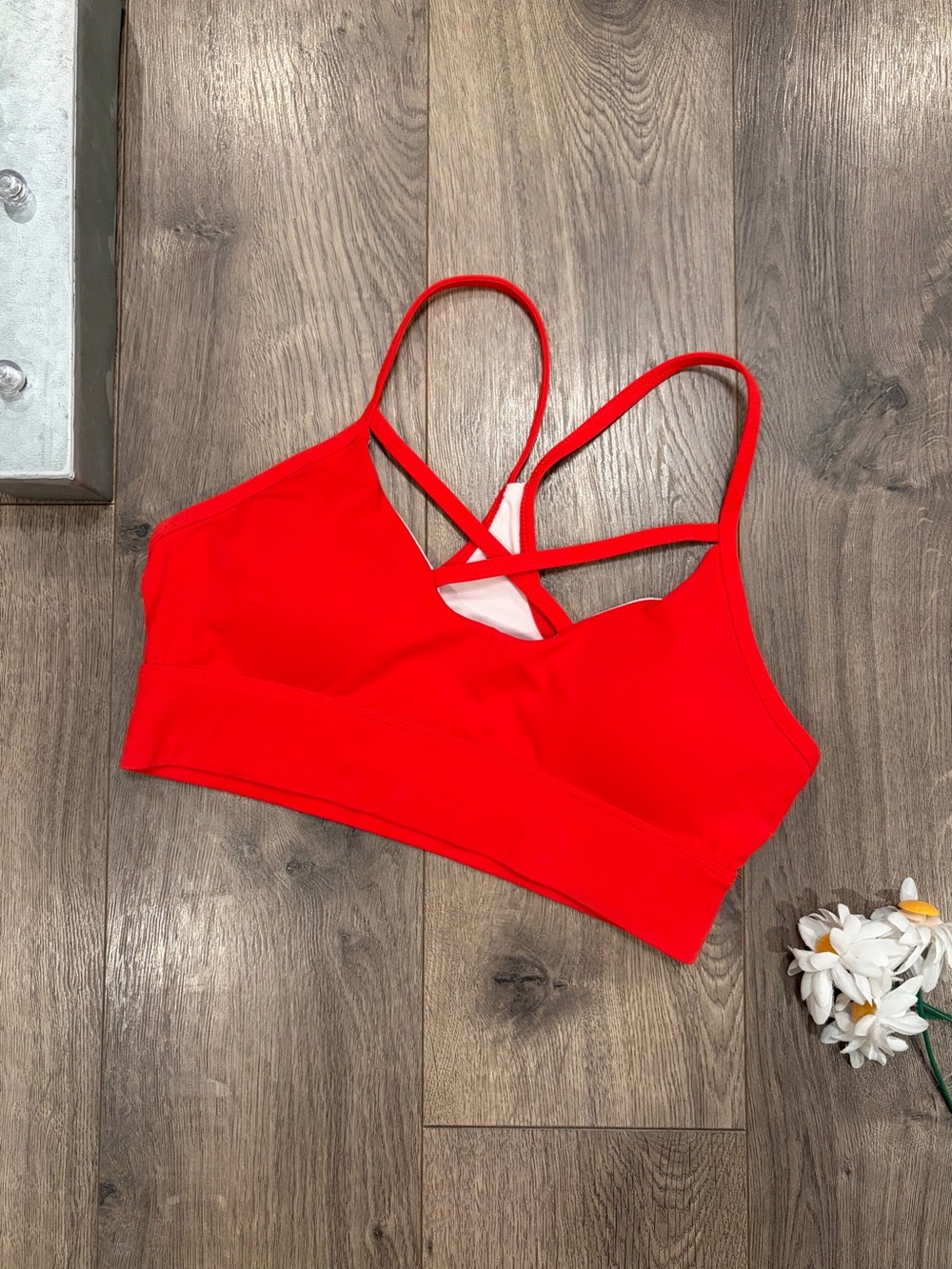 NVGTN Scarlet Oasis Sports Bra